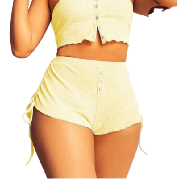 ChicMe Set Baby Yellow Cami Ruched Frill Shorts Women's - Picture 1 of 8